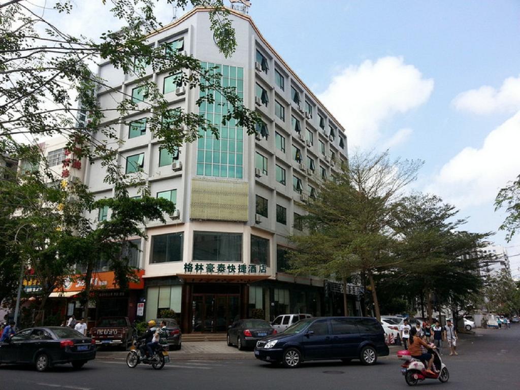 Greentree Inn Sanya He Ping Street Hotel מראה חיצוני תמונה
